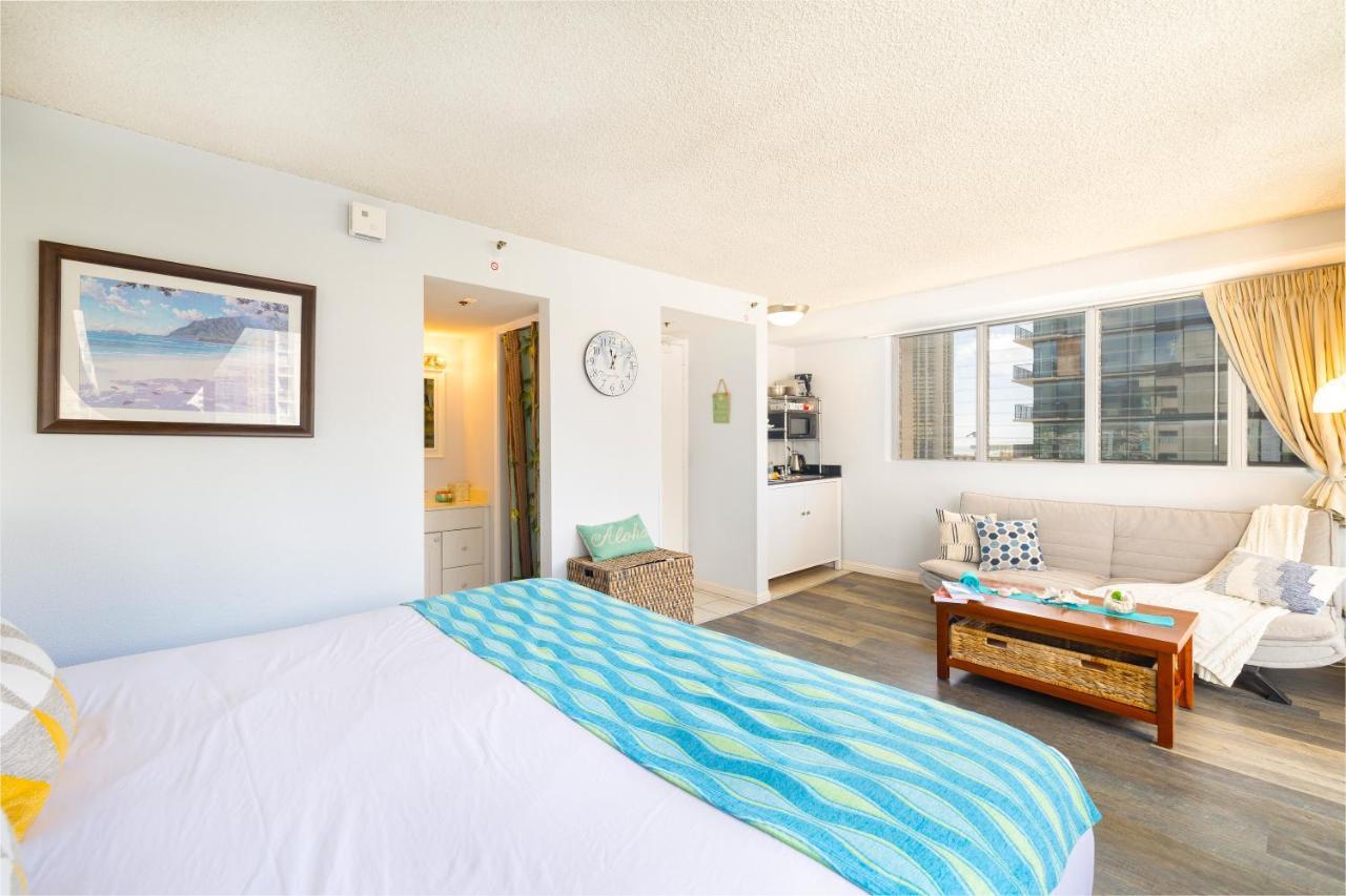 Beautiful Studio In The Heart Of Vibrant Waikiki Honolulu Buitenkant foto