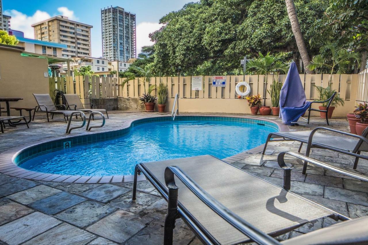 Beautiful Studio In The Heart Of Vibrant Waikiki Honolulu Buitenkant foto